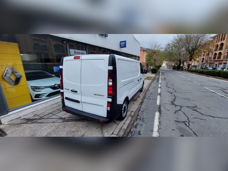 Renault Trafic Furgón 2.0 150CV foto 5